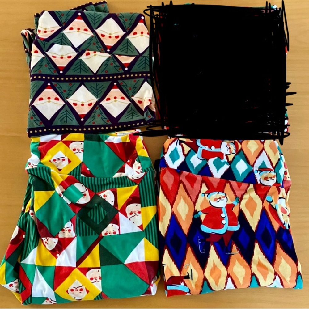 3 Lularoe Christmas leggings TC2 NWOT